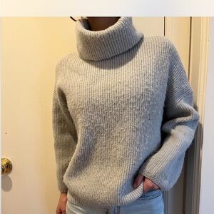Cozy Gray Turtleneck Sweater